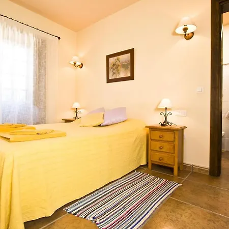 Puerto Del Carmen Sleeps 8 Pool Air Con Wifi Willa Puerto del Carmen (Lanzarote)